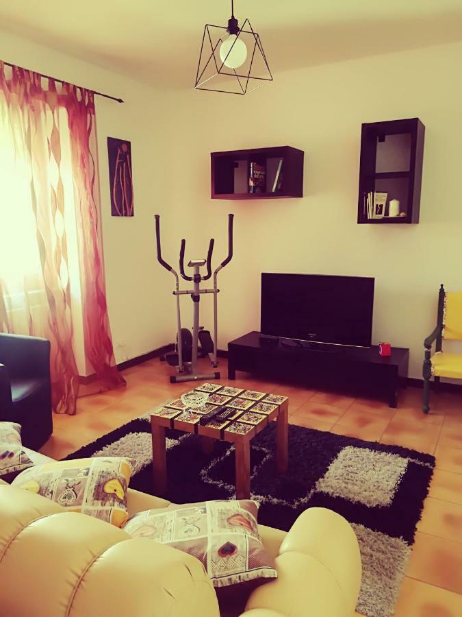 Come a casa tua (appartamento da 1 a 8 posti) San Nicola La Strada Exterior foto