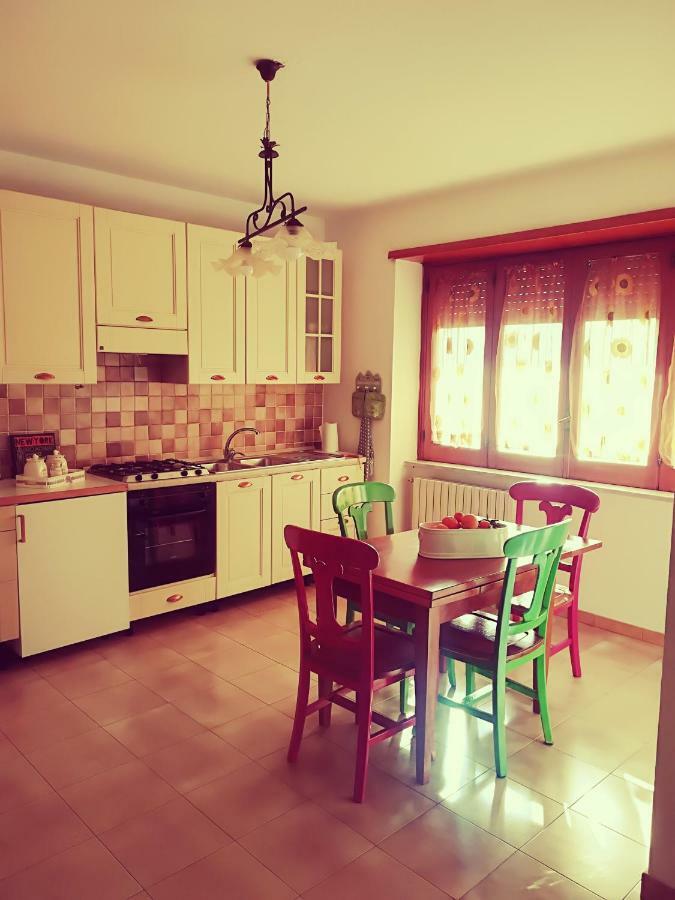 Come a casa tua (appartamento da 1 a 8 posti) San Nicola La Strada Exterior foto