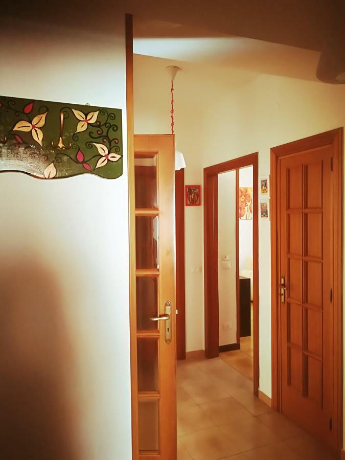 Come a casa tua (appartamento da 1 a 8 posti) San Nicola La Strada Exterior foto